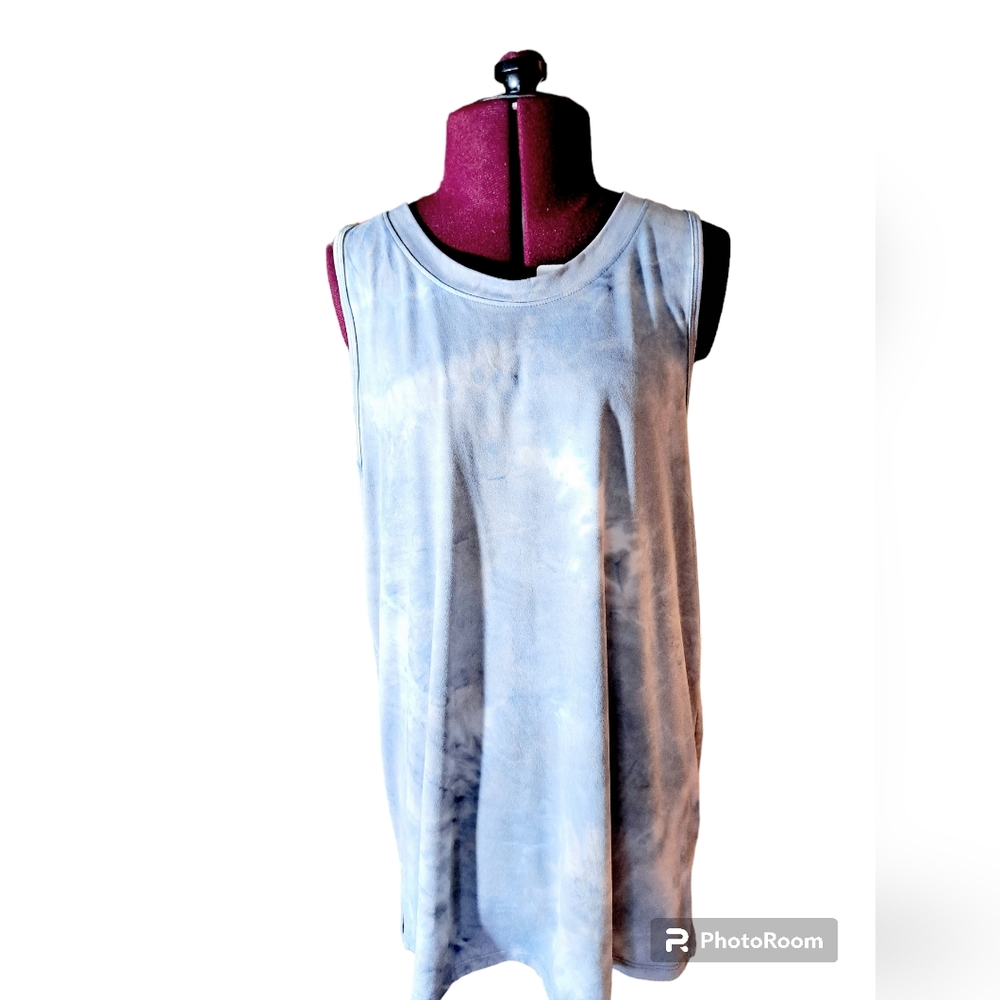 Sleevless Tie Dye Tunic